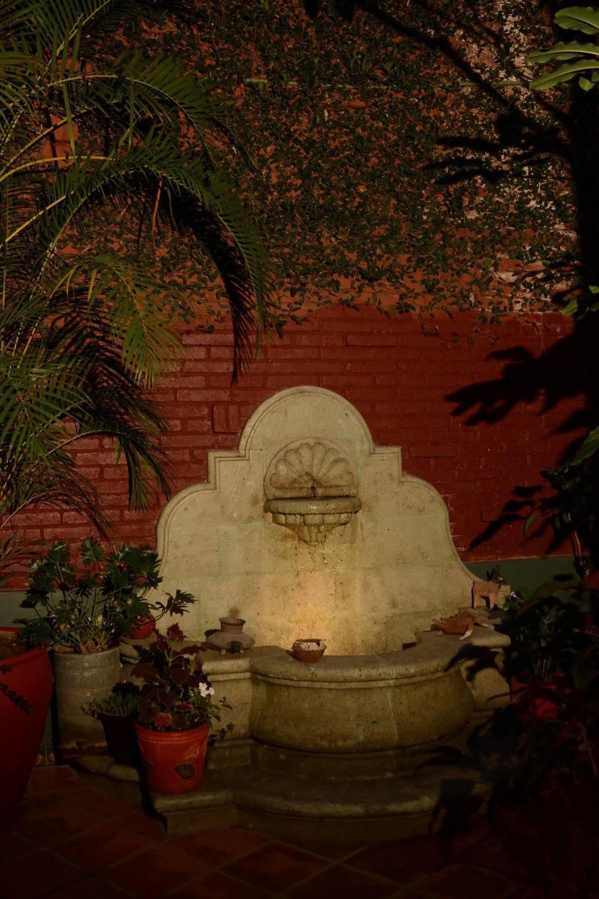 Hotel Casa Guiva Oaxaca Bagian luar foto